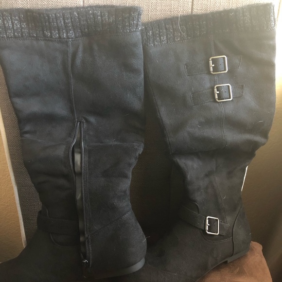 Just Fab Boots - Picture 3 of 4